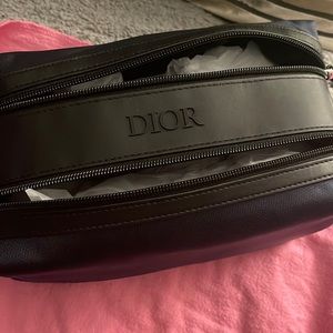 NEW Dior travel pouch double zipper
